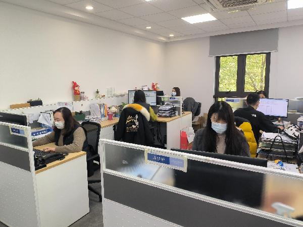 扛起保供擔(dān)當(dāng)⑦ | 上藥控股上海業(yè)務(wù)總部勇?lián)t(yī)療機構(gòu)藥品保障的“急行軍”